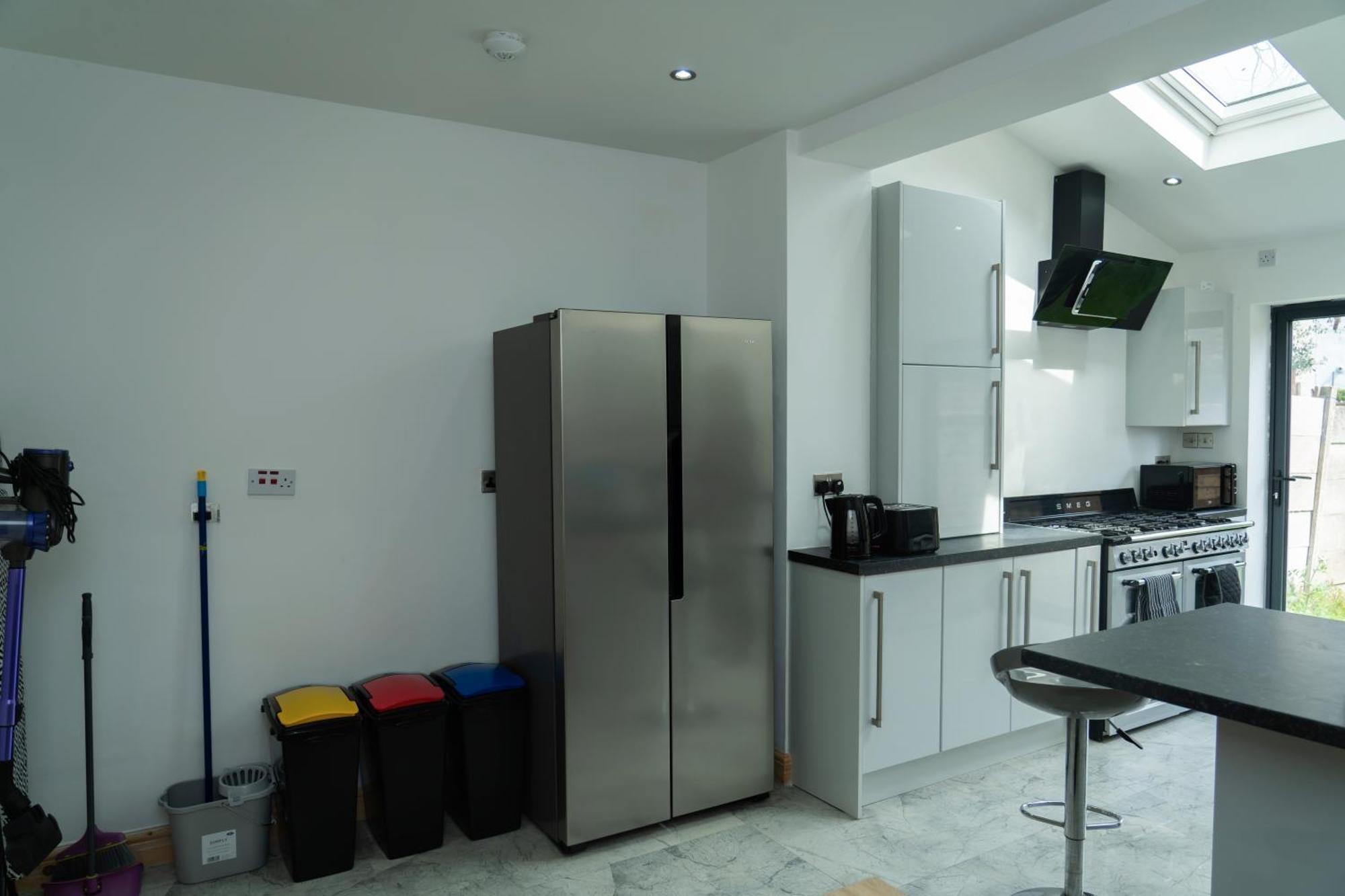 Double Bedroom Near Etihad And Coop Live With Free Parking, Shared Kitchen & Bathroom Mánchester Exterior foto