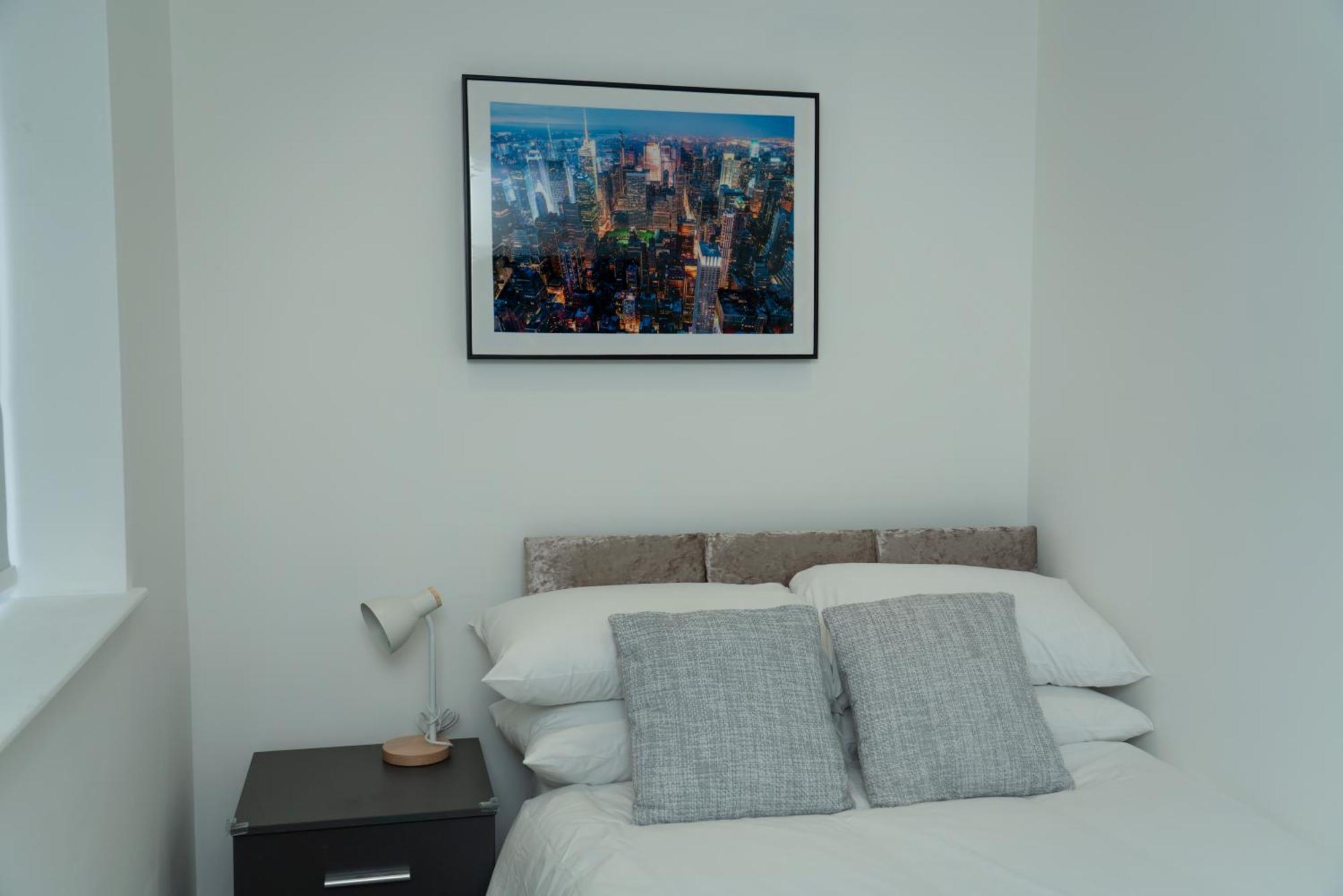 Double Bedroom Near Etihad And Coop Live With Free Parking, Shared Kitchen & Bathroom Mánchester Exterior foto